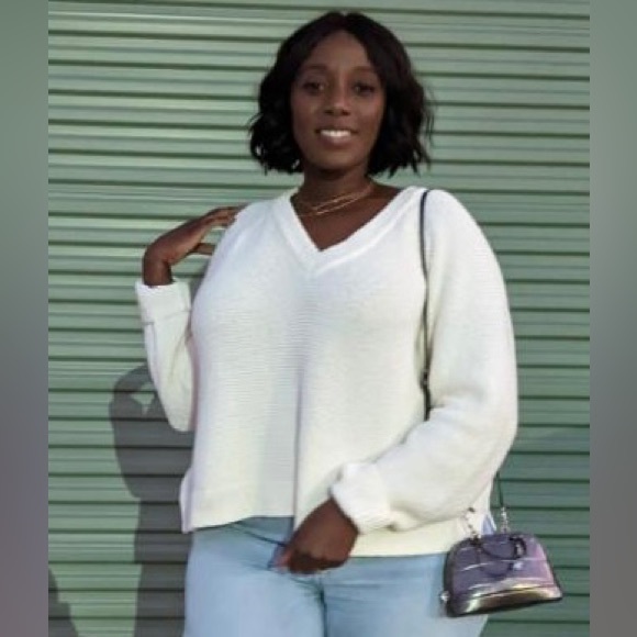 Meet your Posher, Jessica - Picture 5 of 5